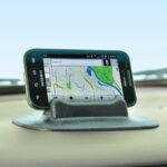 HR-DR-7507: DASH STAND CAR CELL PHONE HOLDER - HIGHROAD